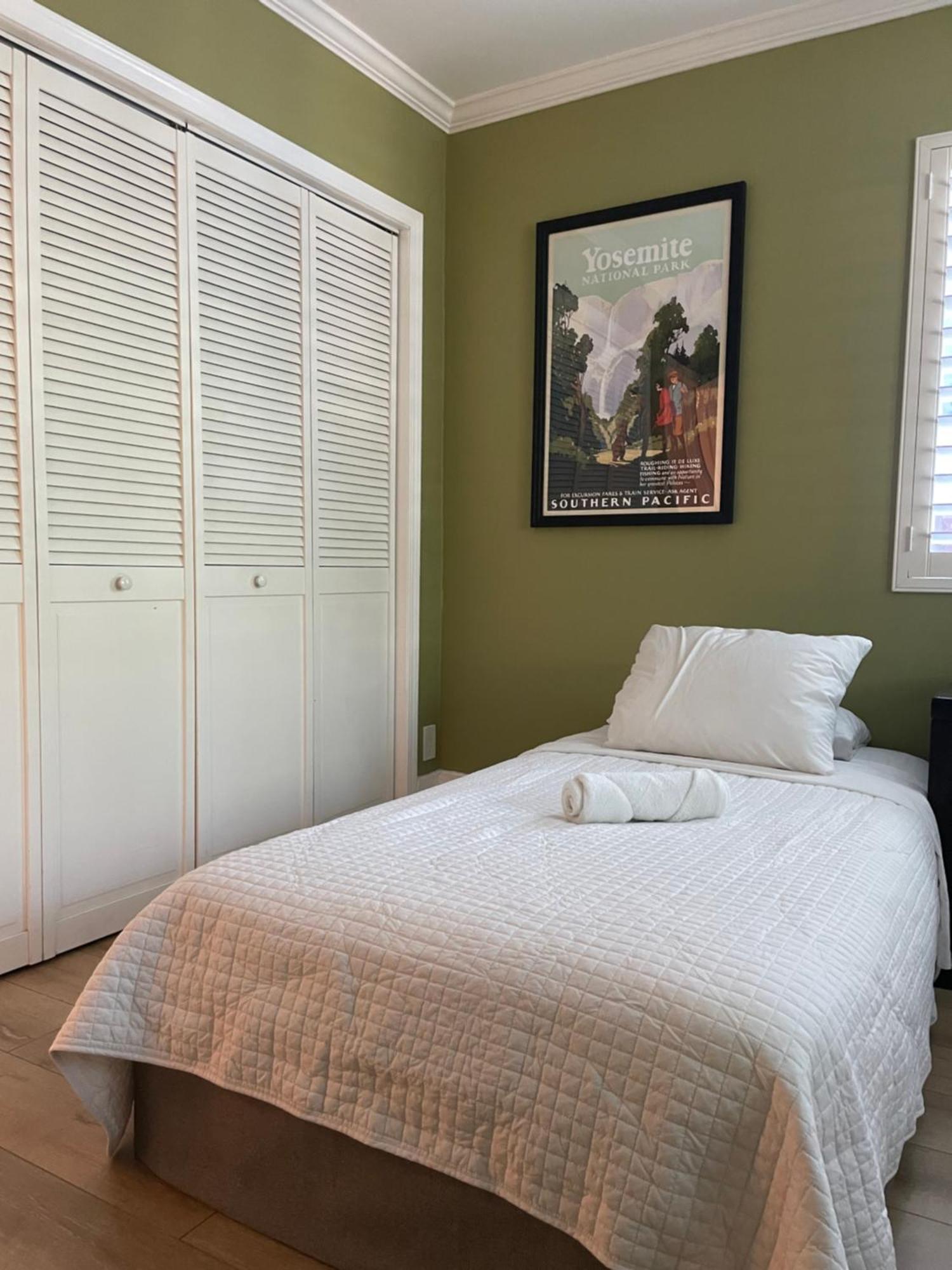 Private In Angeles With Wifi And Ac And Private Fridge!!! Accommodatie bij particulieren *